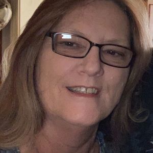 Meet your Posher, Debra